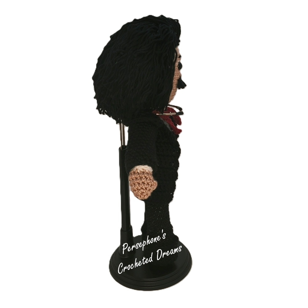 Persephone's Crocheted Dreams - Edgar Allan Poe Decoratieve pop - Zwart
